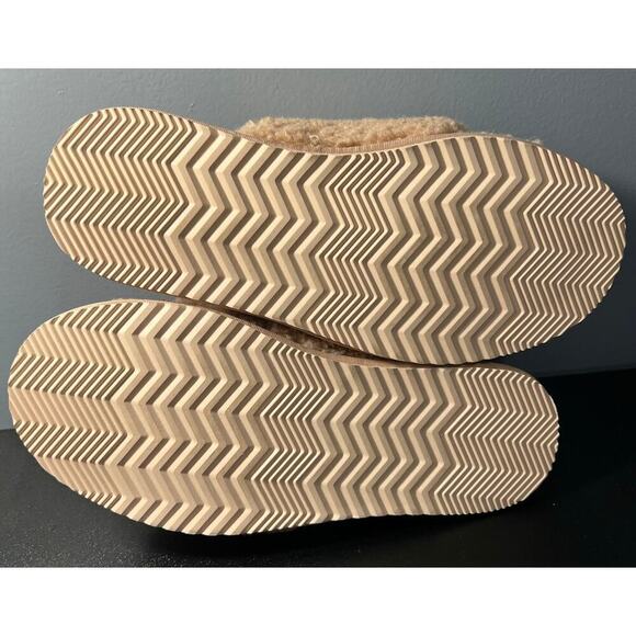 NWOT WOMEN'S SOREL GO™ - MAIL RUN SLIPPER - Picture 6 of 8